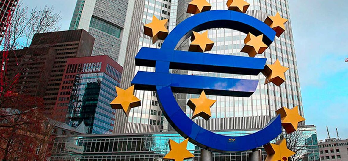 Bulgaria is taking the first step towards joining Euro zone